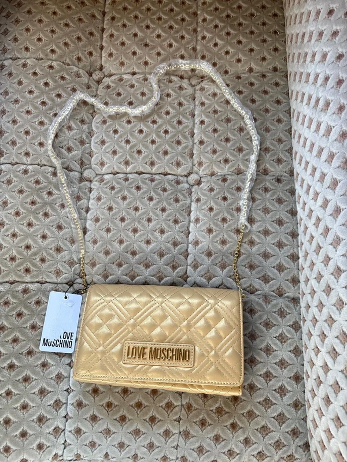 Love moschino super quilted chain shoulder bag brand new