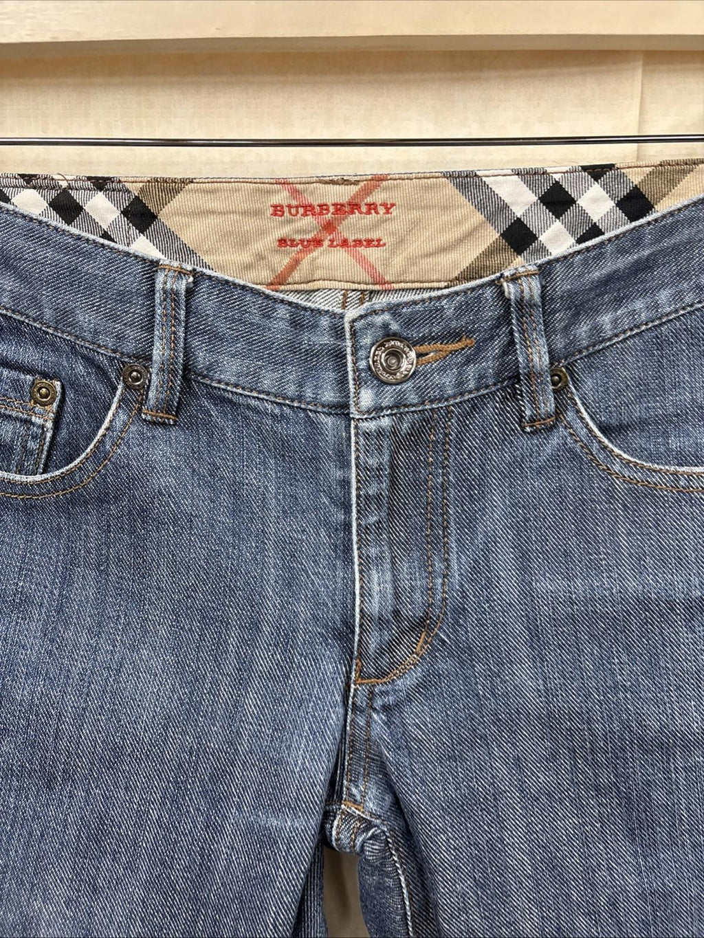 Burberry London Blue Label Straight Leg Jeans Size 25 VGC Genuine Designer
