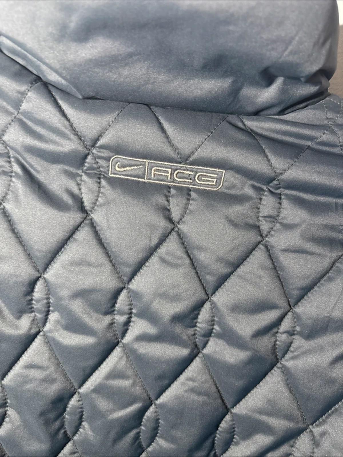 Nike ACG Quilted Puffer Jacket 2 In 1 Gilet Zip-off Sleeves Black Size 10-12 VGC