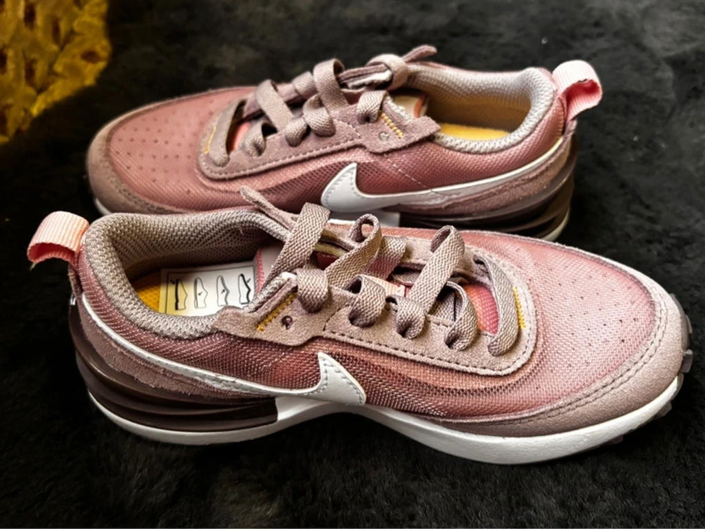 Girls Nike Waffle One Trainers In Pink Glaze - Size UK10