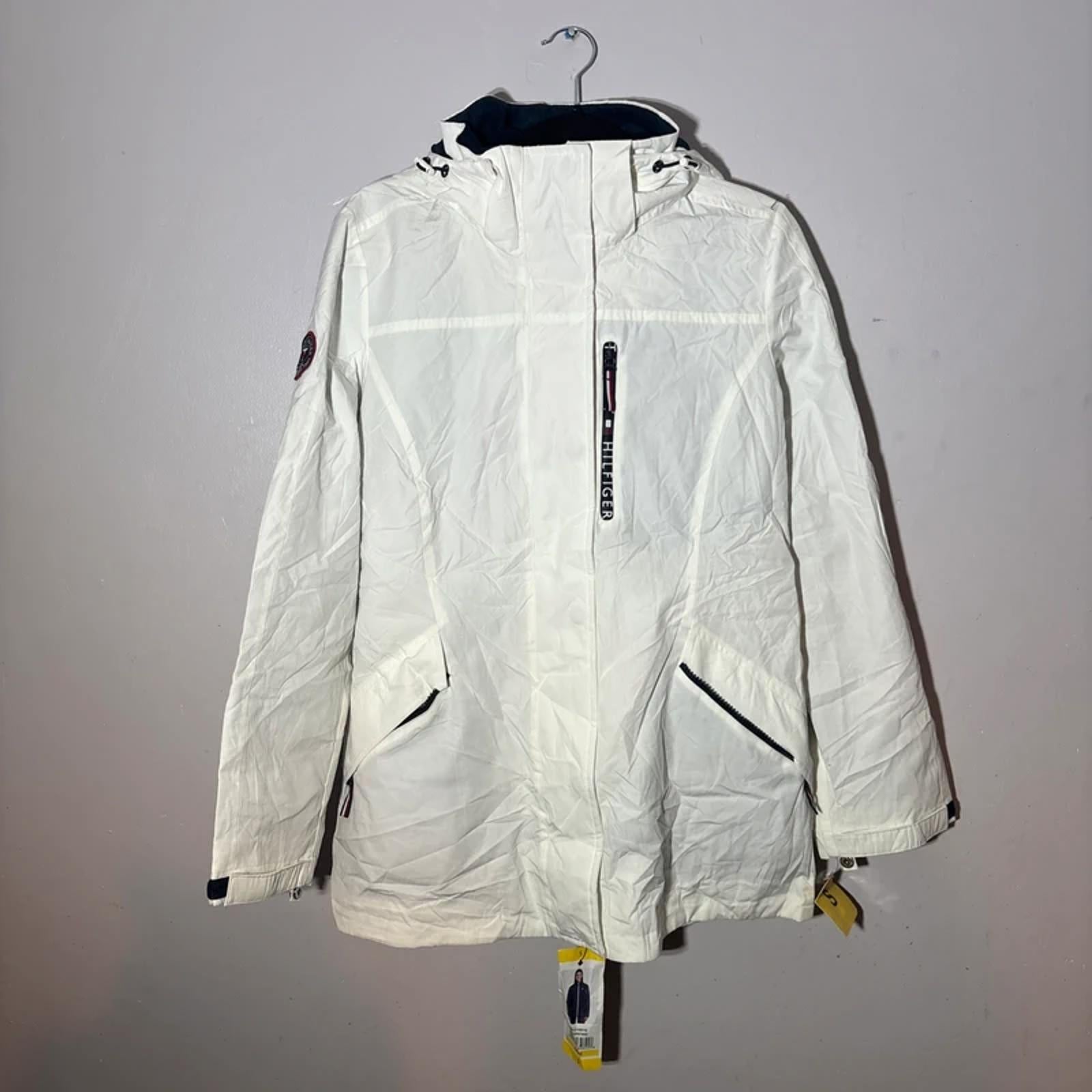 Tommy Hilfiger Women's 3-in-1 All Weather Systems Hood Jacket white size s small