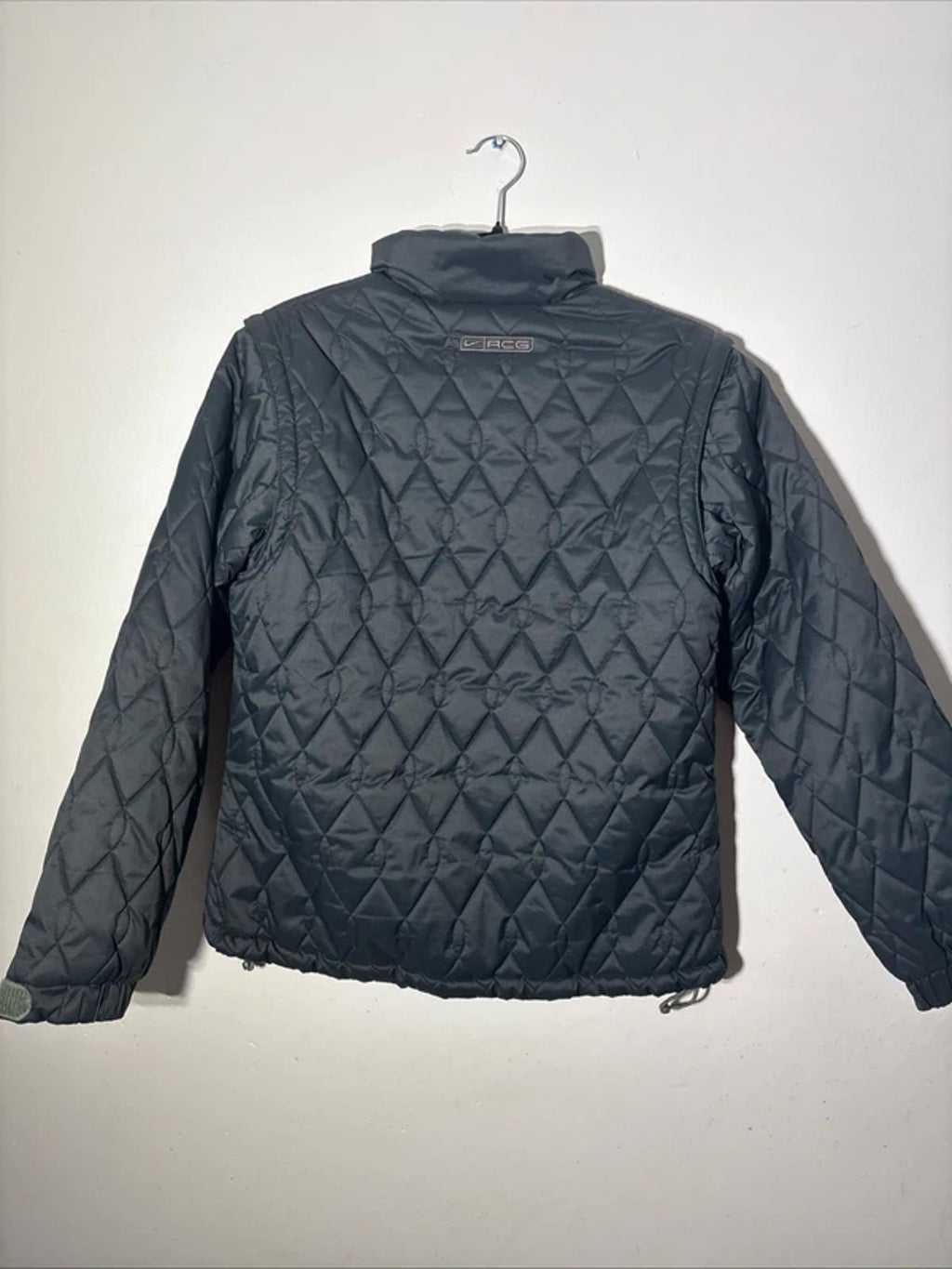 Nike ACG Quilted Puffer Jacket 2 In 1 Gilet Zip-off Sleeves Black Size 10-12 VGC