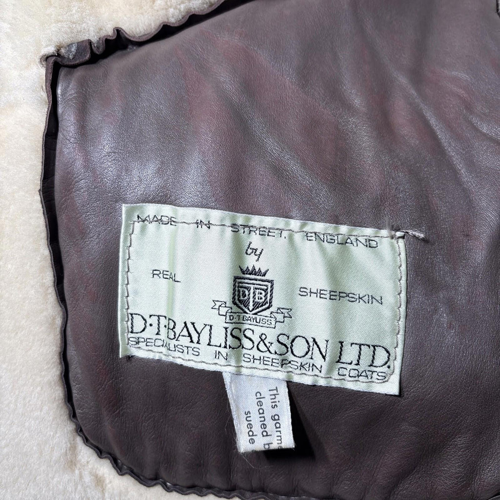 D.T BAYLISS & SON LTD VINTAGE WOMEN'S BROWN SHEEPSKIN COAT SIZE 16UK suede outer