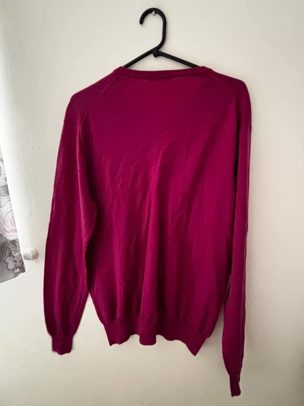 Richard James 100% Marino V Neck Jumper - Size Large