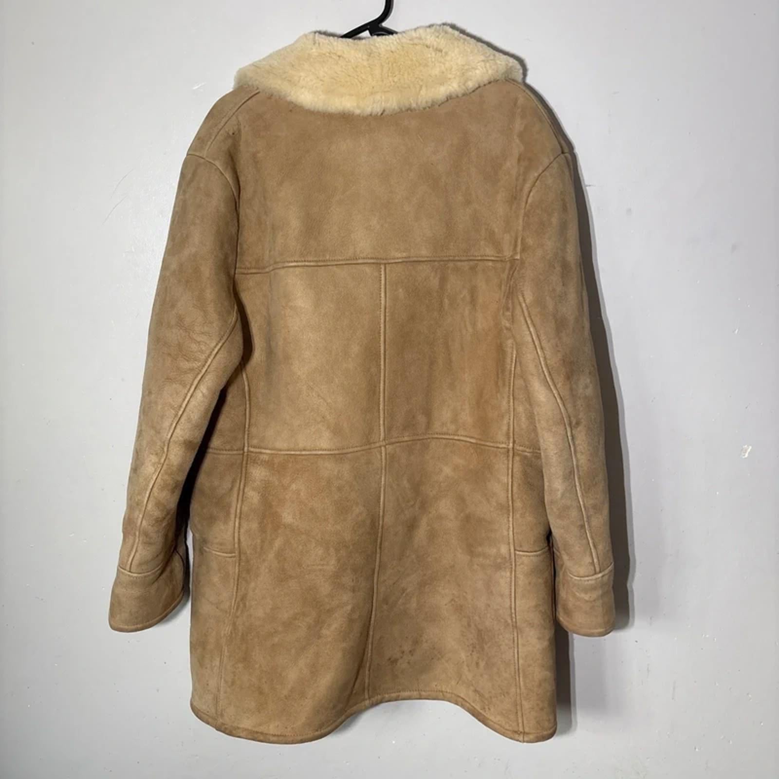 D.T Bayliss & son ltd vintage brown sheepskin coat 16UK suede outer