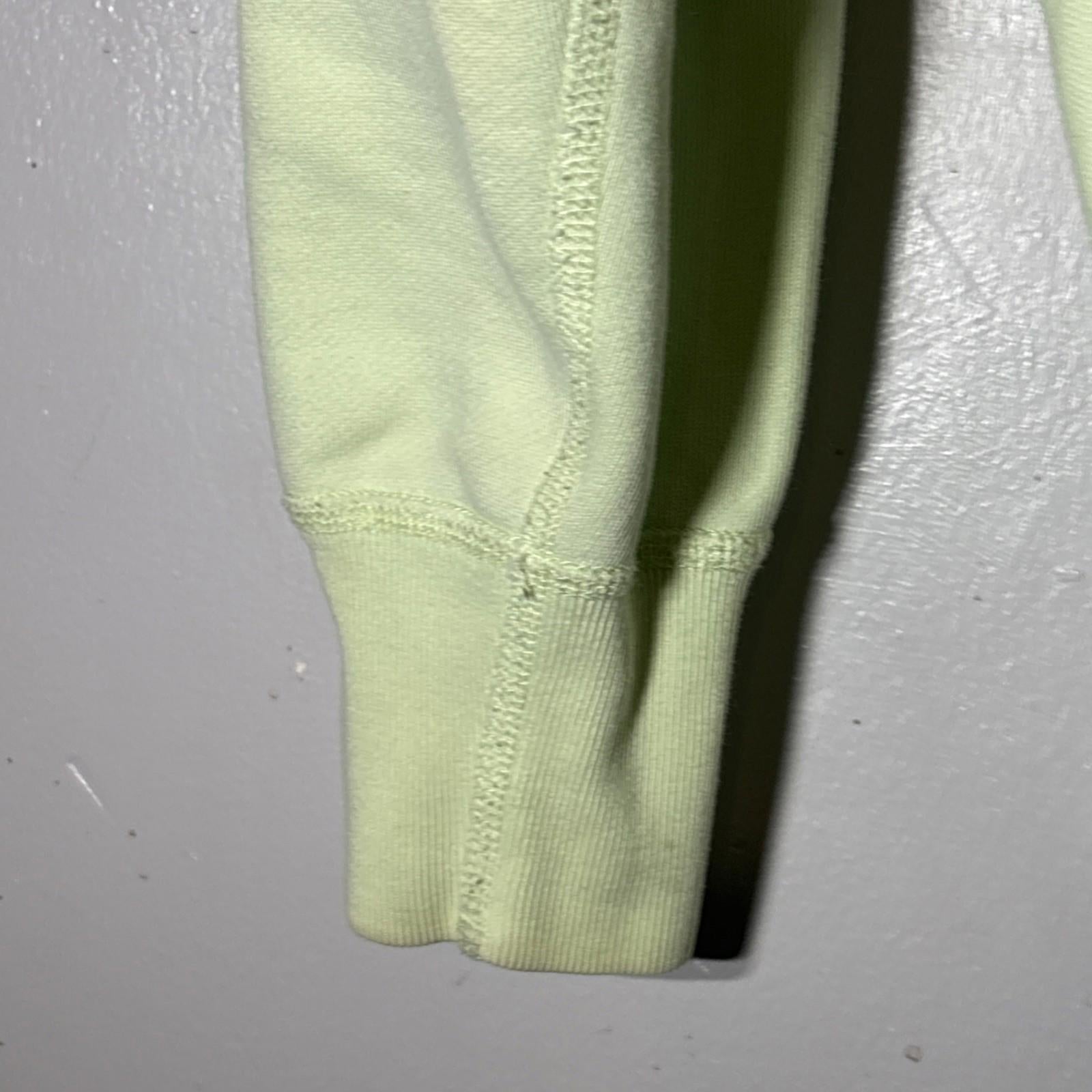 Supreme Box Logo Hooded Sweatshirt Pale Lime Size large L (FW17) VGC hoodie top