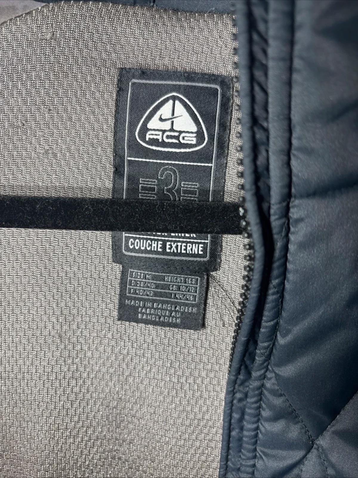Nike ACG Quilted Puffer Jacket 2 In 1 Gilet Zip-off Sleeves Black Size 10-12 VGC