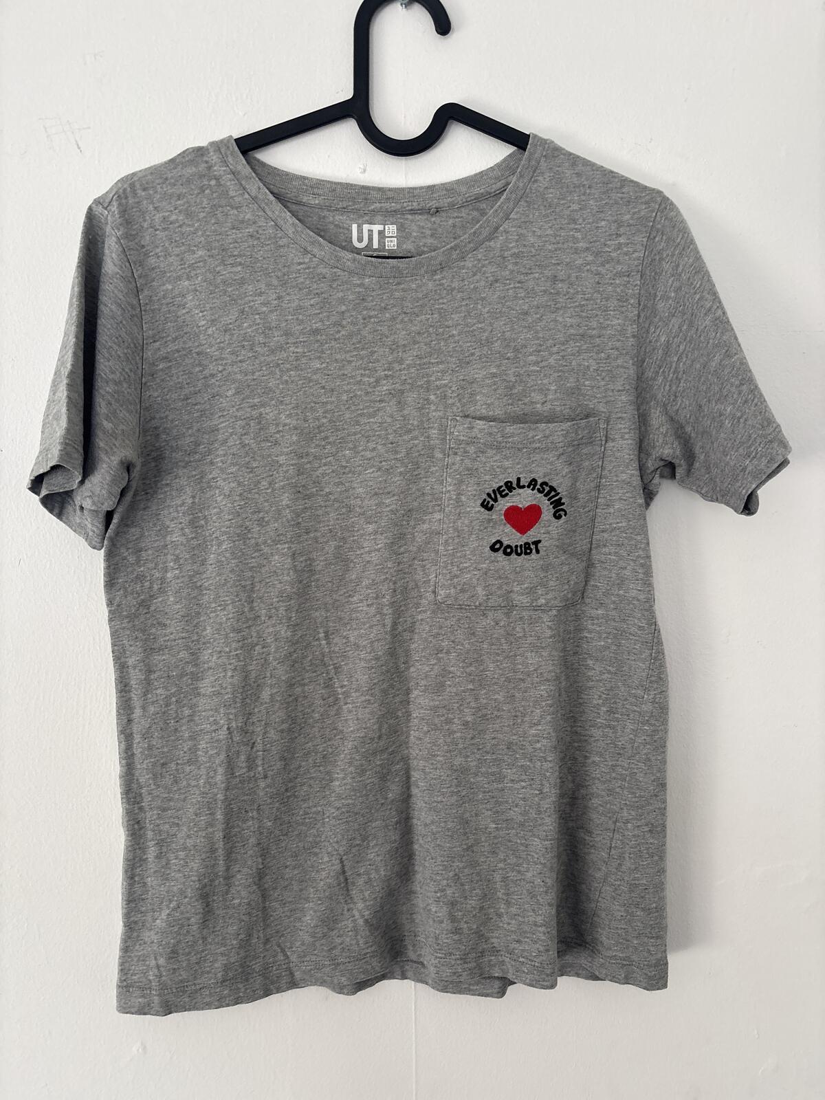 Uniqlo UT Grey T-Shirt with Embroidered Pocket Design Size S