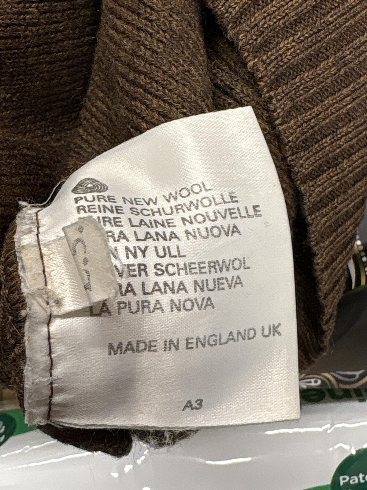Burberrys Brown 100% new Wool Sweater with Suede Shoulder & elbow Patches
