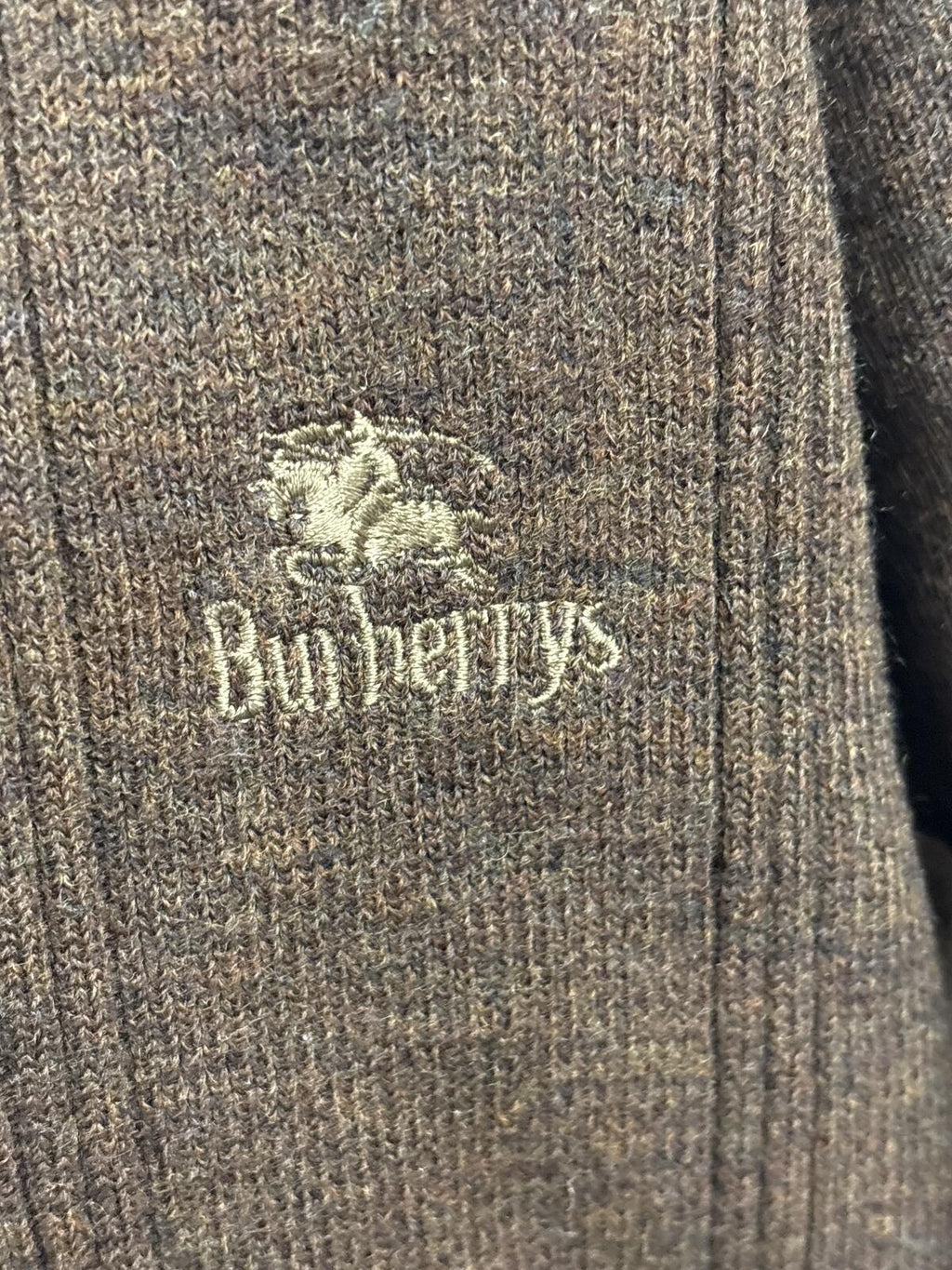 Burberrys Brown 100% new Wool Sweater with Suede Shoulder & elbow Patches