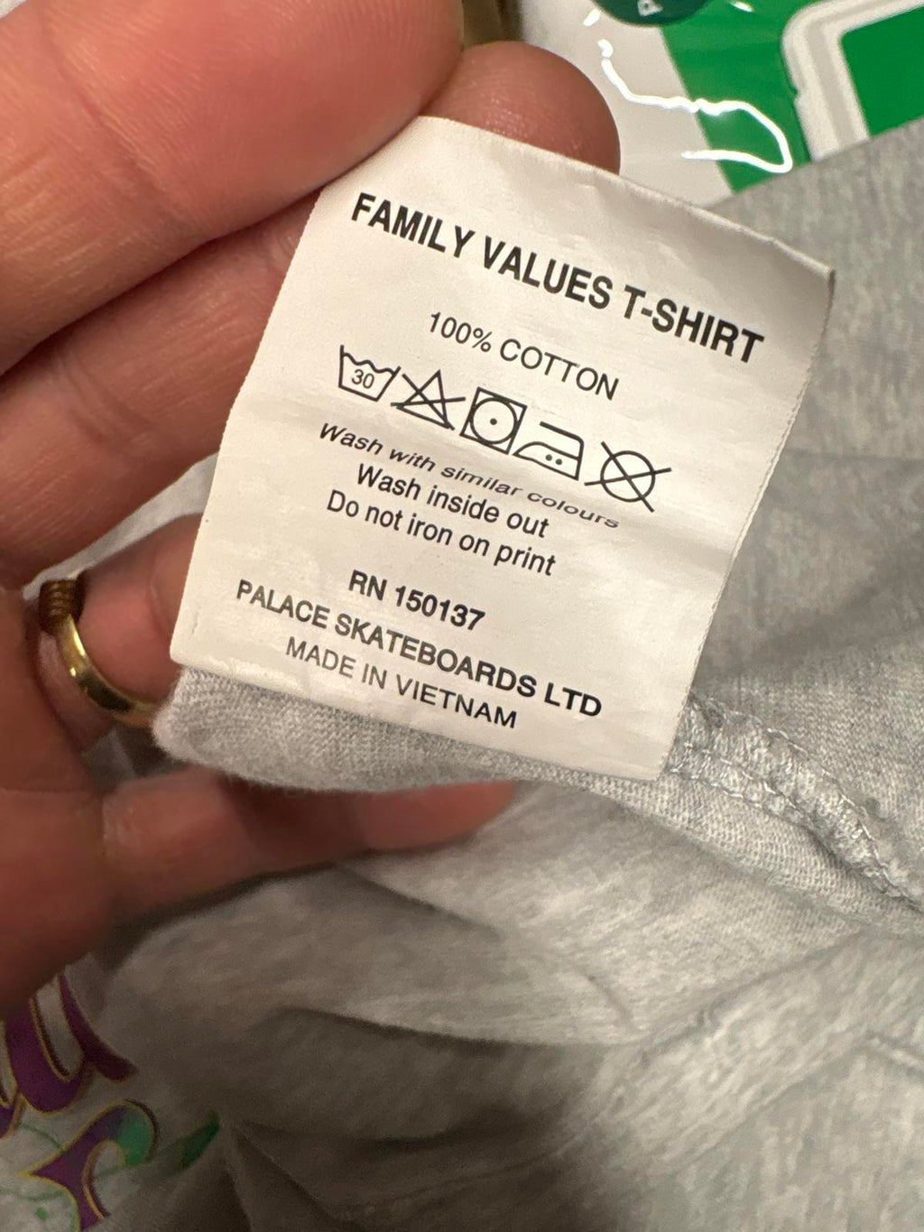 Palace Family Values Grey Graphic T-Shirt size M medium skateboards street