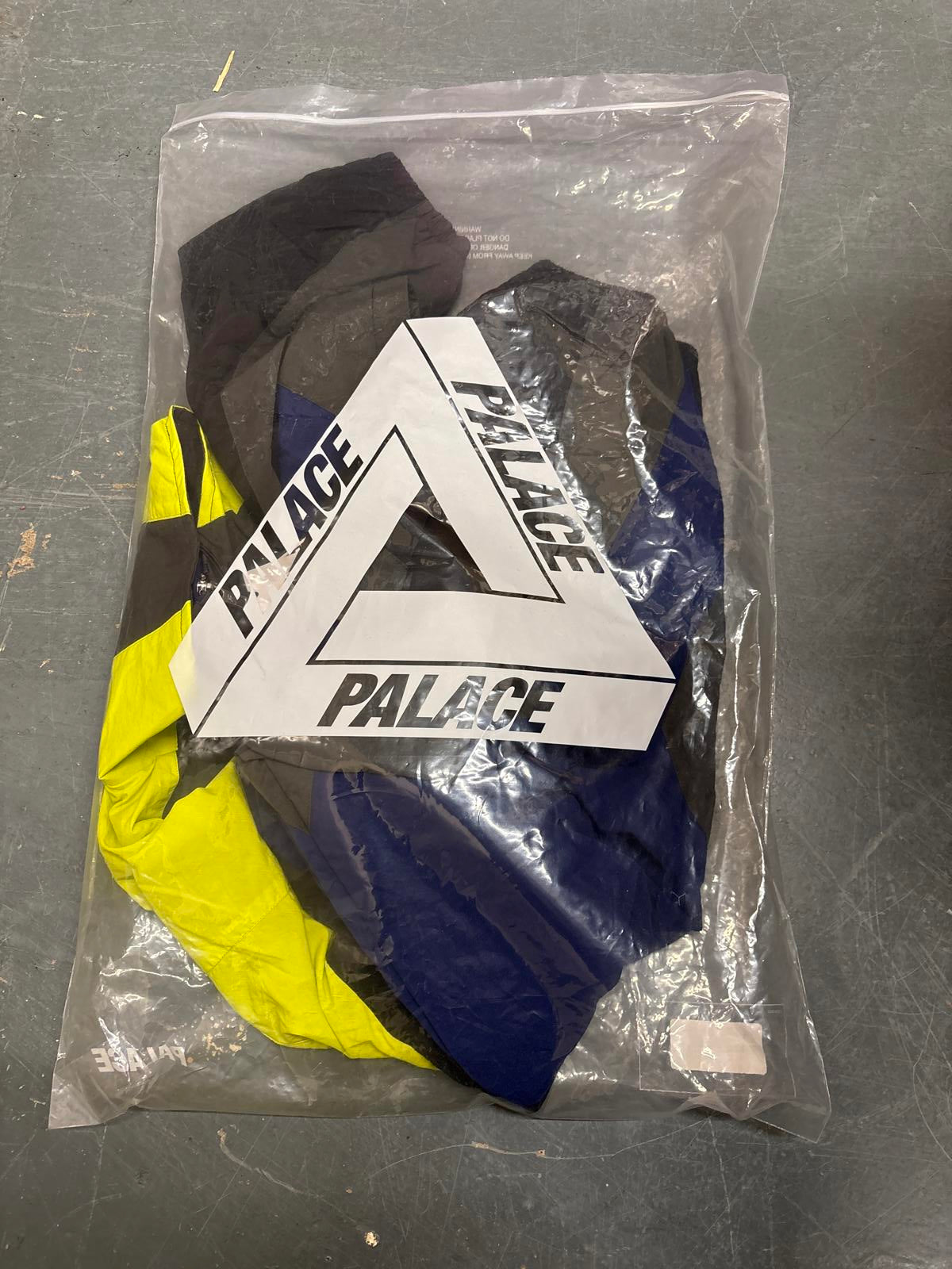 Palace Colourblock Windbreaker panelled shell Jacket skateboards new tags bag